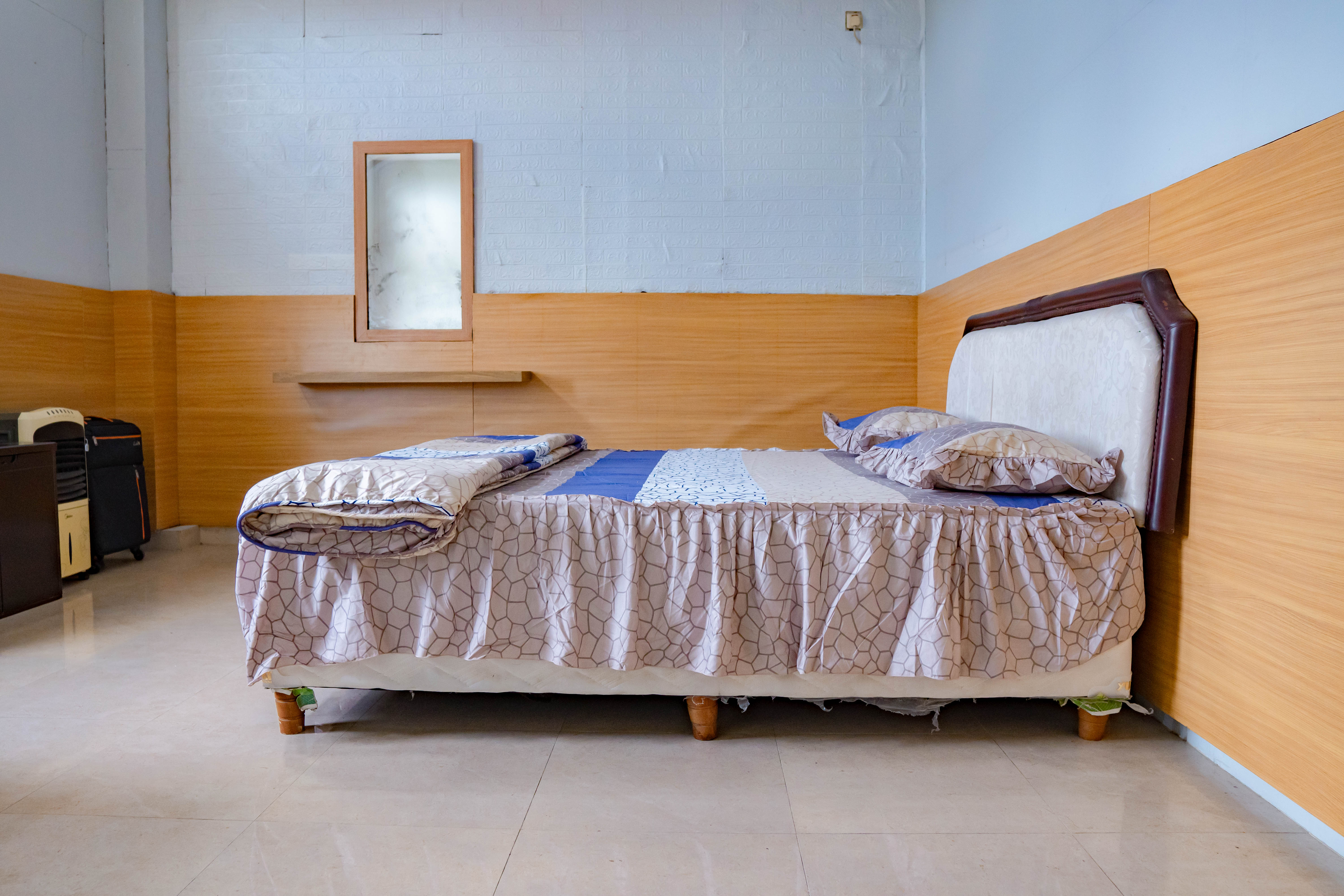 American British Institute